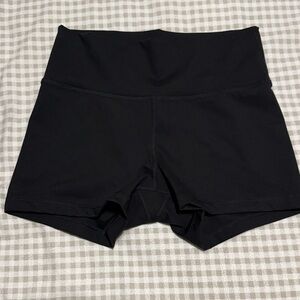 Hanes short